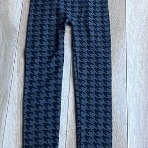 INC International Concepts Black and Gray Houndstooth Leggings